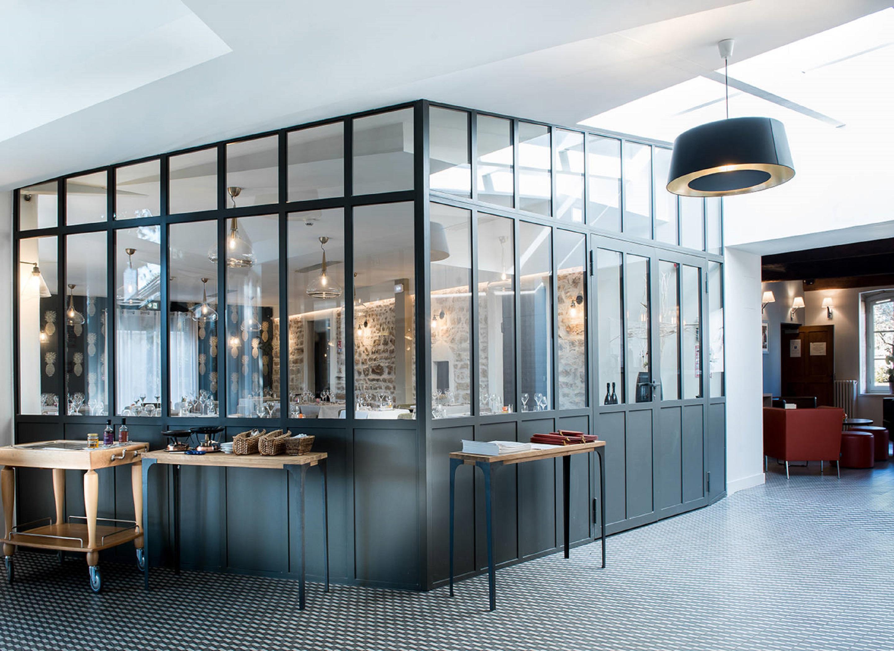 Logis Hotel Tante Yvonne & Son Restaurant Semi-Gastronomique - Lyon Nord Quincieux Екстериор снимка
