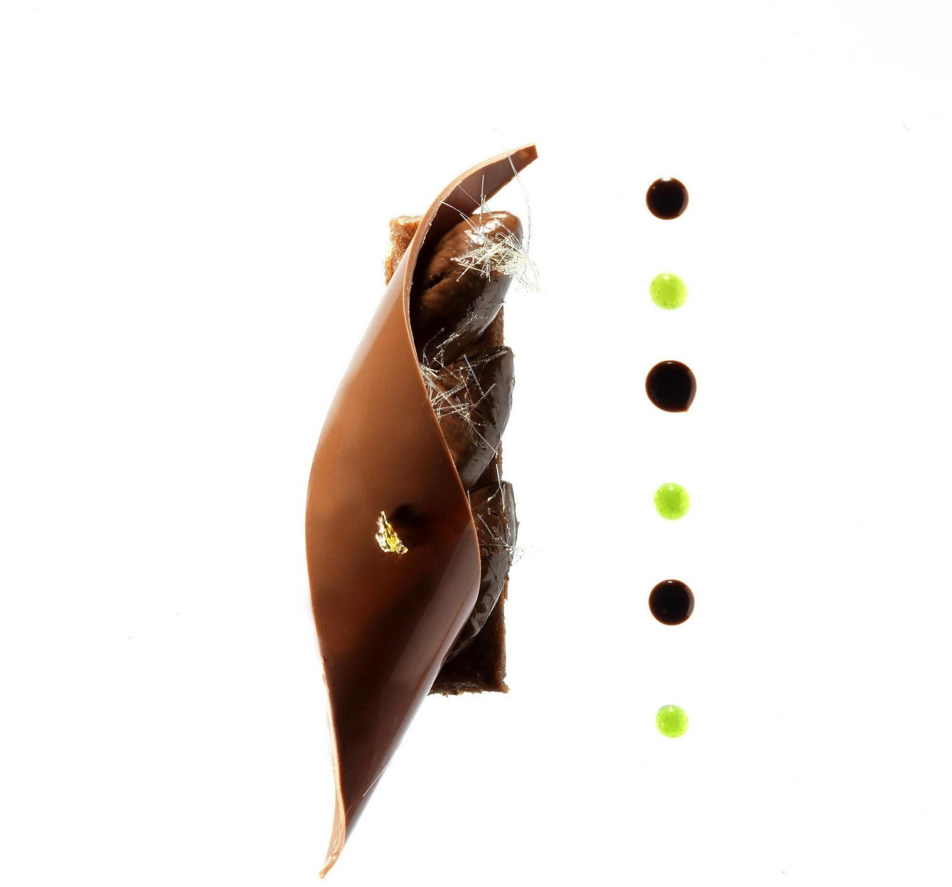 Logis Hotel Tante Yvonne & Son Restaurant Semi-Gastronomique - Lyon Nord Quincieux Екстериор снимка